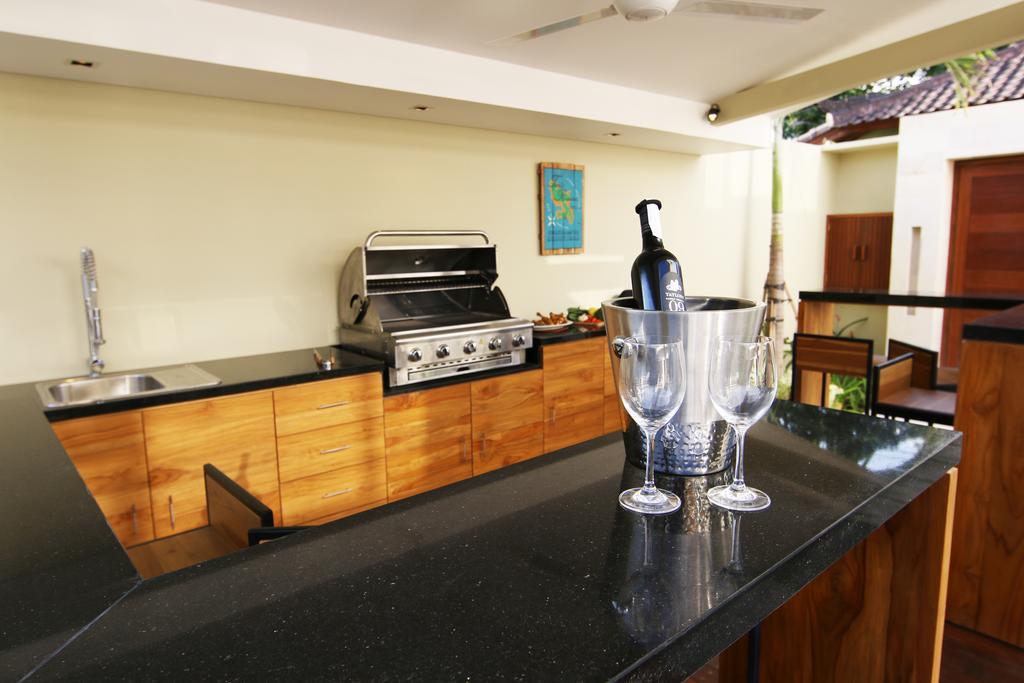 Villa Aditi, Sitara Villa Group Семиняк Екстериор снимка