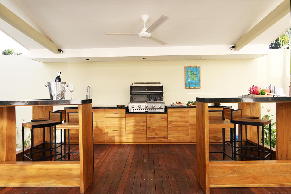 Villa Aditi, Sitara Villa Group Семиняк Екстериор снимка