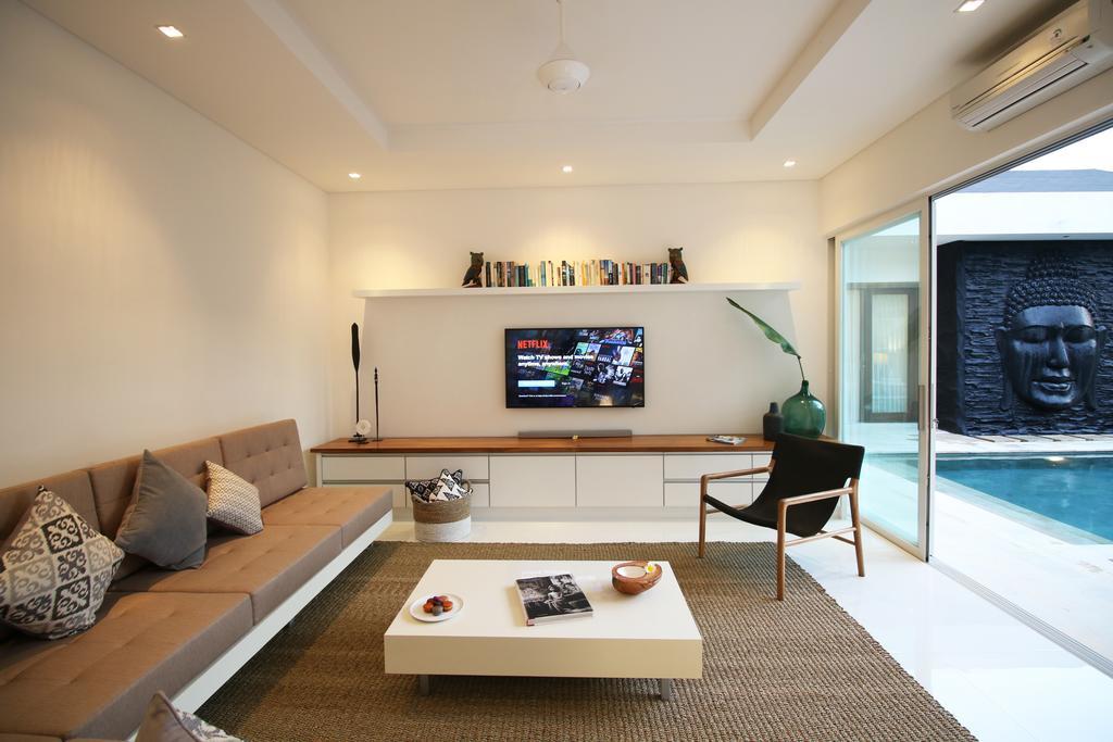 Villa Aditi, Sitara Villa Group Семиняк Екстериор снимка