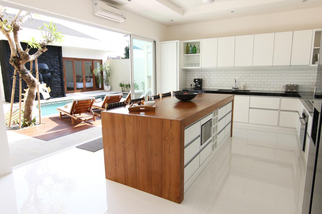 Villa Aditi, Sitara Villa Group Семиняк Екстериор снимка