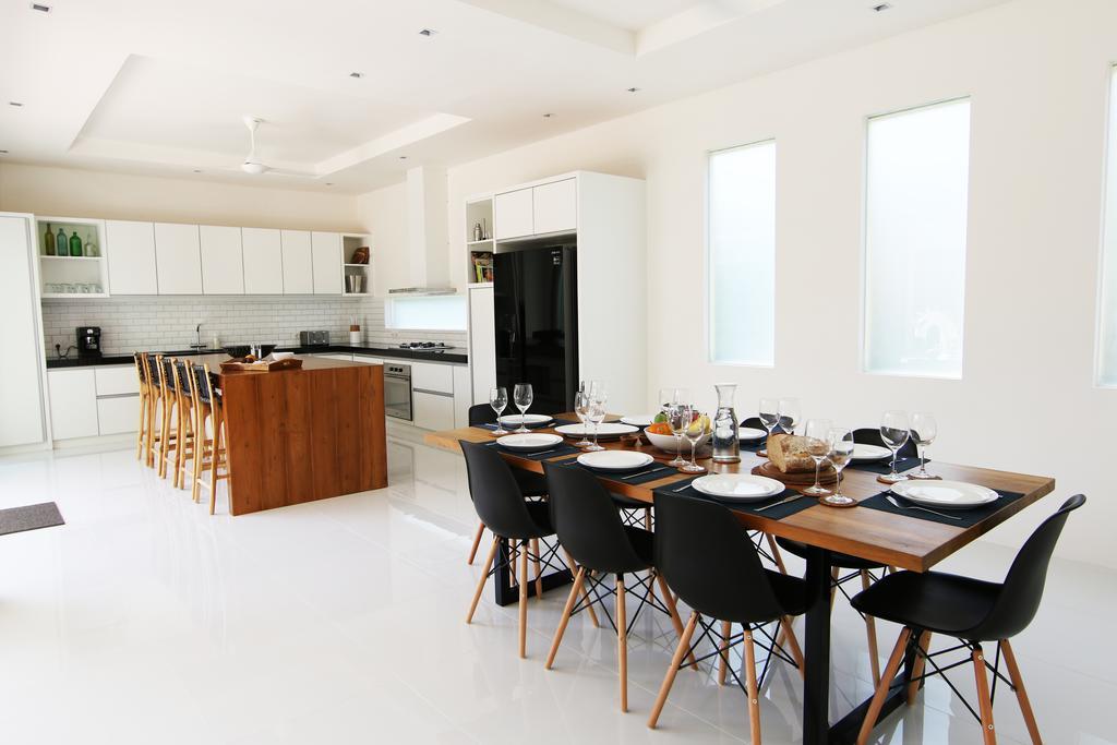 Villa Aditi, Sitara Villa Group Семиняк Екстериор снимка